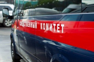 На Уралмаше женщина умерла прямо возле магазина суши