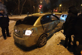 «Повезло, что на тротуаре пешеходов не было»: в ДТП на Эльмаше пострадали два человека