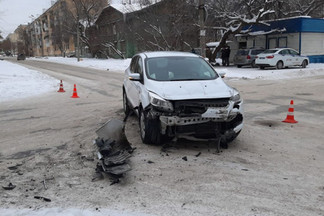 «Вспоминает аварию и плачет»: вторую пострадавшую в ДТП на Эльмаше девочку выписали из больницы