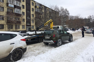 Уборочная техника в сопровождении ГИБДД вышла на улицы Тепличную и Парниковую