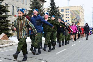 Орджоникидзевцы вновь стали лучшими на городском слёте юнармейских отрядов