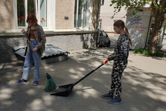 В Орджоникидзевском прошли субботники ко Дню эколога