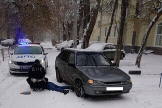 «Открыл огонь по колесам "Лады"». На Уралмаше полицейские устроили погоню со стрельбой