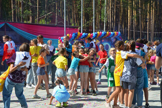 В Орджоникидзевском районе начала работу «горячая линия» по вопросам организации отдыха и оздоровления детей