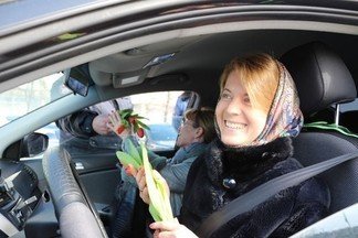 В Екатеринбурге накануне Международного женского дня сотрудники ГИБДД проведут праздничную акцию