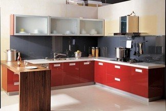 Студия кухни «Глянец» на Уралмаше предлагает широкий ассортимент кухонной мебели