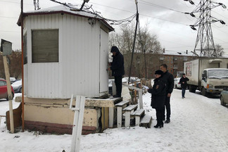 В Орджоникидзевском районе стало меньше на одну нелегальную парковку