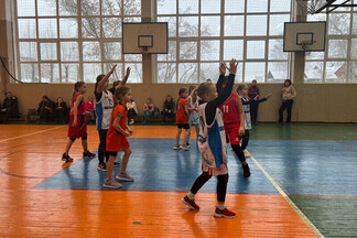 В Орджоникидзевском состоялся районный турнир по баскетболу